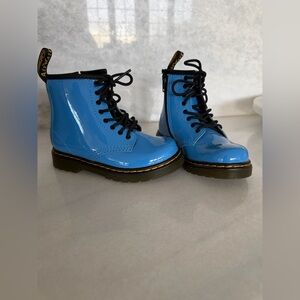 Dr. Martens Blue Black Lace-Up Boots NWT | T9